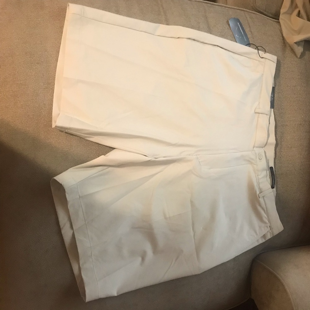 gregnorman shorts